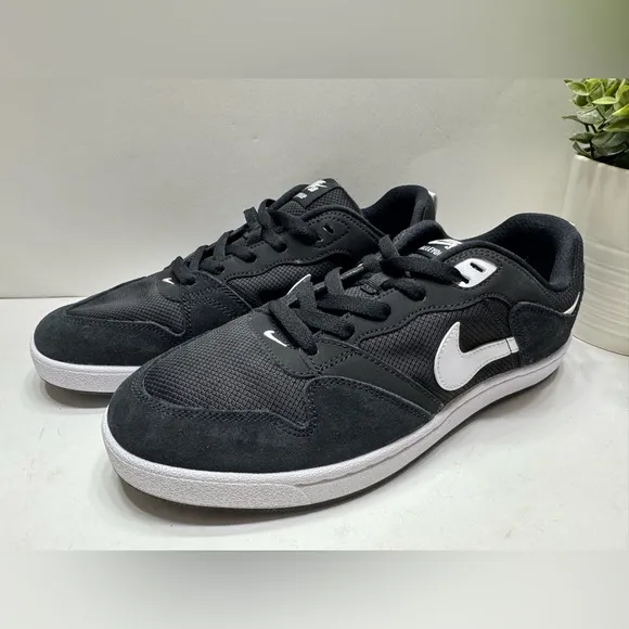 NEW Nike Alleyoop SB Men's Skate Shoes Black White CJ0882-001 Size 10, 11.5