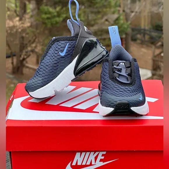 NEW Nike Baby / Toddler Blue Air Max 270 Casual Sneaker - Size 2C