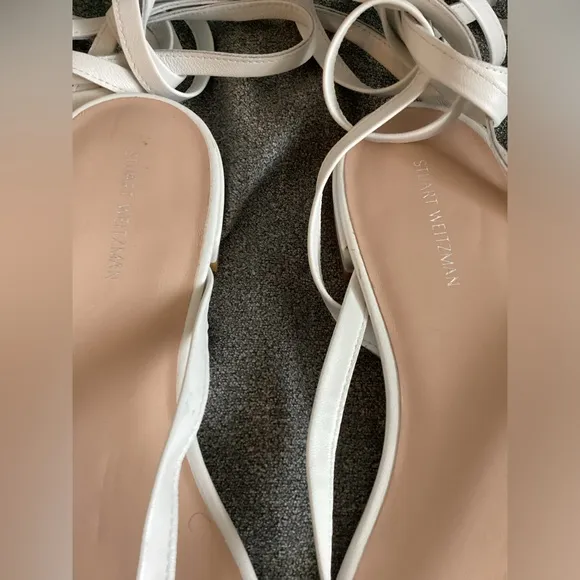 New Stuart Weitzman Leather Anita Ankle Wrap Sandal in White size 9
