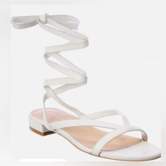 New Stuart Weitzman Leather Anita Ankle Wrap Sandal in White size 9