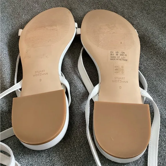 New Stuart Weitzman Leather Anita Ankle Wrap Sandal in White size 9