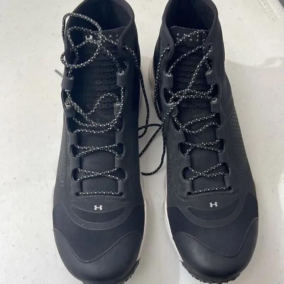 New Under armor shoes size 12.5