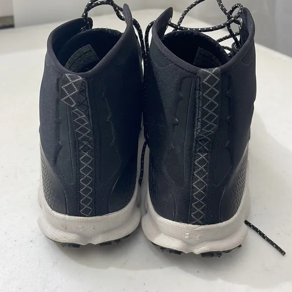 New Under armor shoes size 12.5