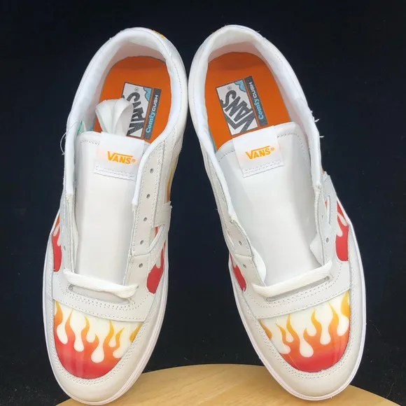NEW VANS Lowland CC True Lenticular White Flame