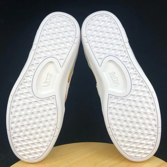 NEW VANS Lowland CC True Lenticular White Flame