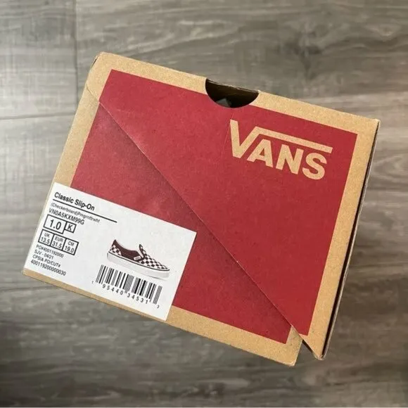 NIB Vans Checker Board Pomegranate Red Slip On Skate Shoe Sz 1 Little kid