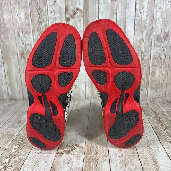Nike‎ Air Foamposite One Boys Size 6.5Y Black Athletic Shoes Sneakers 644791-104
