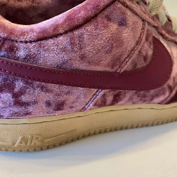 Nike‎ Air Force 1 LV8 Velvet Tea Berry 849345-601 Boys 7Y Girl’s 8.5Y