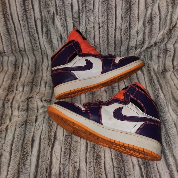Nike Air Jordan 1 Retro High Tasmanian Devil (GS