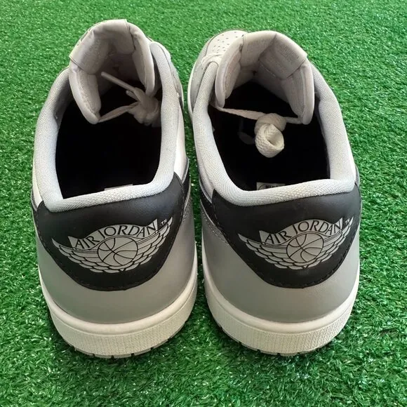 Nike Air Jordan 1 Retro Low OG Mens Casual Shoes White CZ0790-110 VNDS Sz 9.5