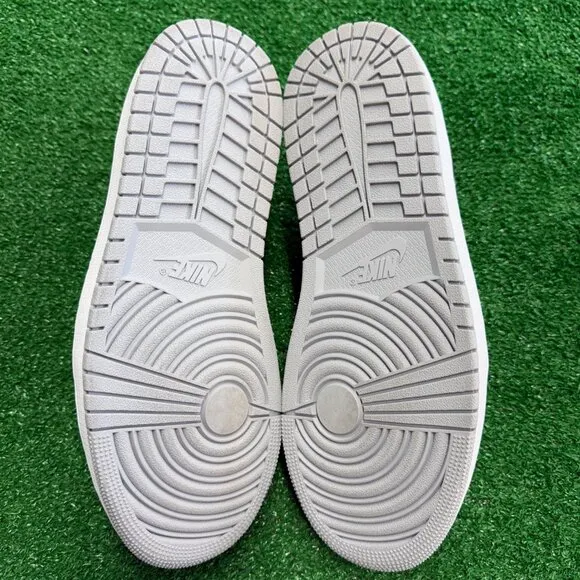 Nike Air Jordan 1 Retro Low OG Mens Casual Shoes White CZ0790-110 VNDS Sz 9.5