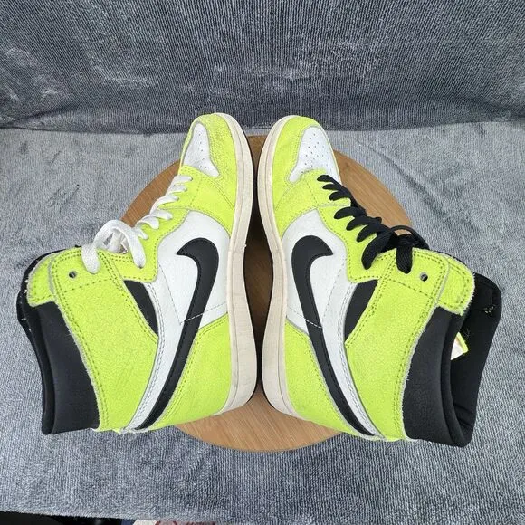 Nike Air Jordan 1 Retro Visionaire Shoes Mens Size 7 Yellow Basketball Sneakers