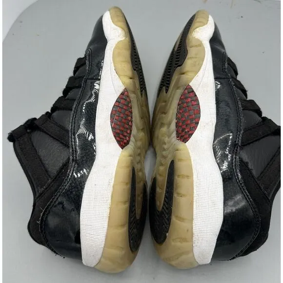 Nike Air Jordan 11 Retro 72-10 Black Basketball Shoes 528896-001 Youth Size 5.5Y