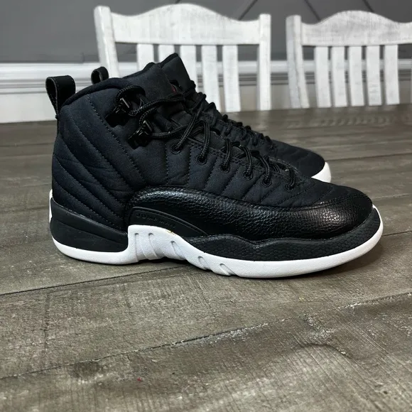 Nike Air Jordan 12 Retro Neoprene Sz 8