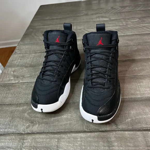 Nike Air Jordan 12 Retro Neoprene Sz 8