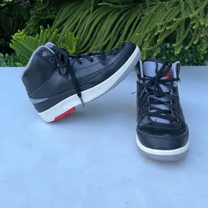 Nike Air Jordan 2 Retro Basketball Shoes Youth Boys Size: 1Y