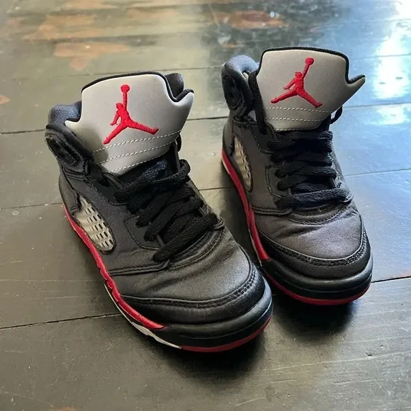 Nike Air Jordan 5 Retro Satin Bred Shoes