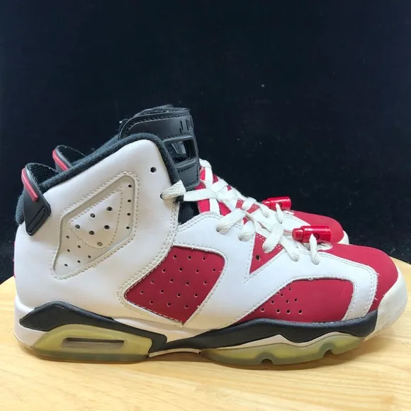 Nike Air Jordan 6 Retro BG Carmine Size 7Y
