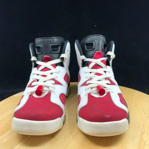 Nike Air Jordan 6 Retro BG Carmine Size 7Y