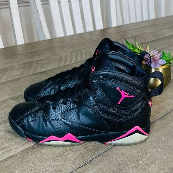 Nike Air Jordan 7 Retro Black Hyper Pink Sneakers Size 4.5 Youth