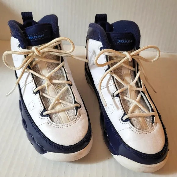 Nike Air Jordan 9 Retro  Kids Shoes - White &amp; Blue Sneaker Size 10 Boys/Toddler