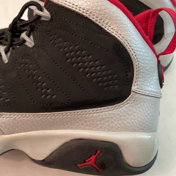 Nike Air Jordan 9 Retro Kilroy 302359-012 shoes