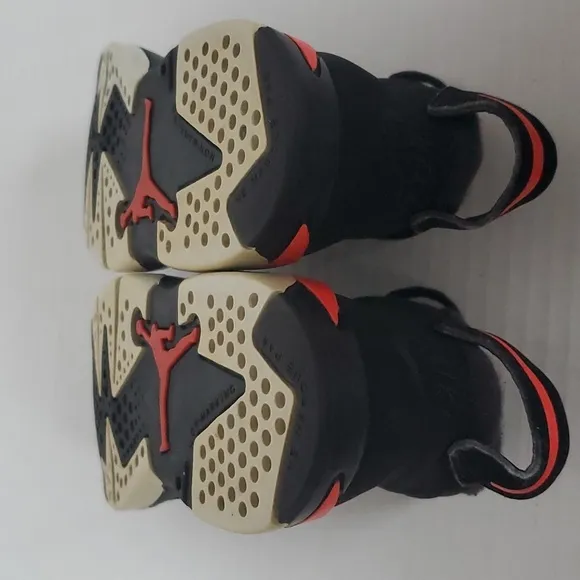 Nike Air Jordan Infrared 6 Sneakers Shoes Black Red High Tops Toddler Size 9 KID