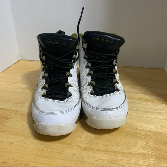 Nike Air Jordan Retro 23 BG‎ &quot;Statue&quot; White Olive Green Size 7Y (302359 109)