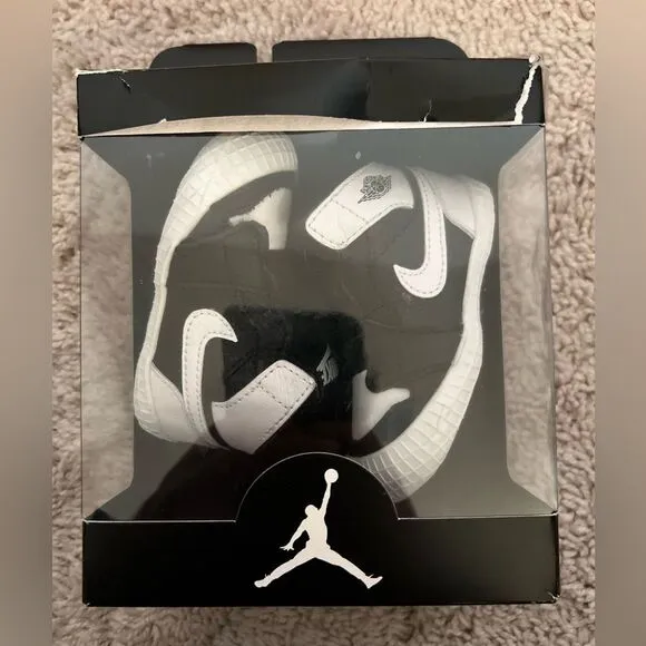 Nike Air Jordan 1 Retro High OG Crib Shoes Black White