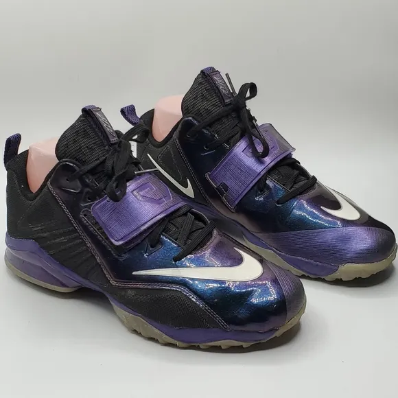 Nike / Calvin Johnson) 2 Galaxy Glow sneakers  6.5 Y