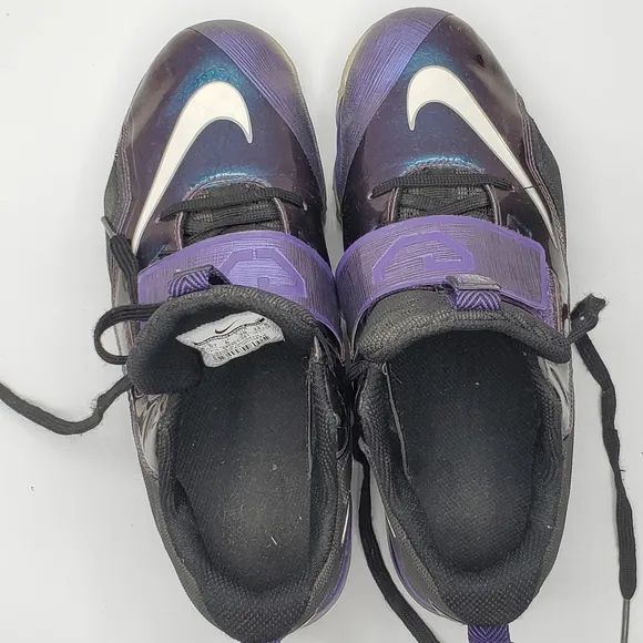 Nike / Calvin Johnson) 2 Galaxy Glow sneakers  6.5 Y