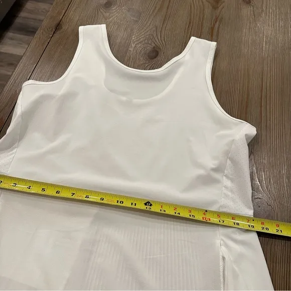 NIKE GOLF DRI-FIT WHITE TANK DRESS ACTIVEWEAR ATHLEISURE PLEATED SKIRT SUMMER