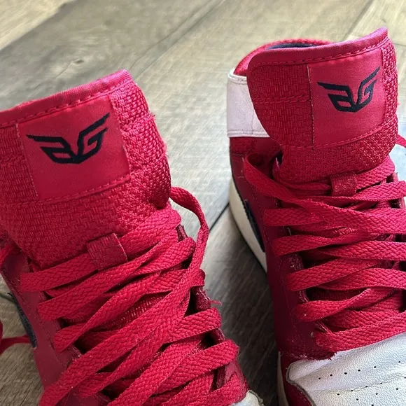 Nike Jordan 1 Retro BG Blake Griffin 705300-601