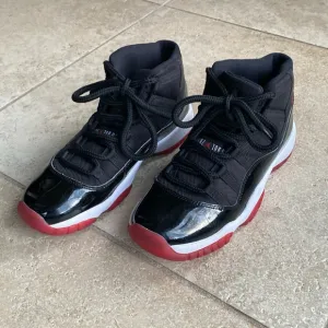 Nike Jordan 11 Retro 2019 Mid youth shoes