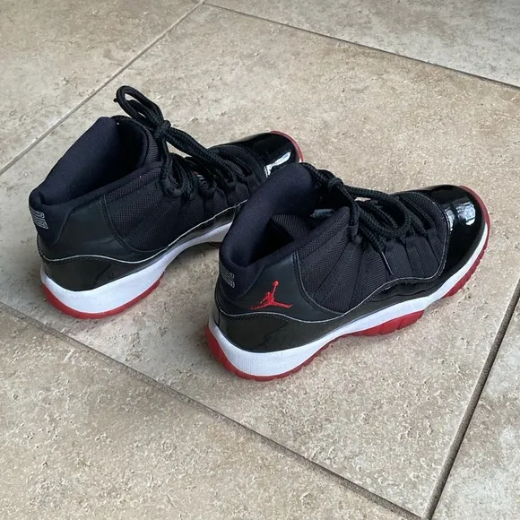 Nike Jordan 11 Retro 2019 Mid youth shoes