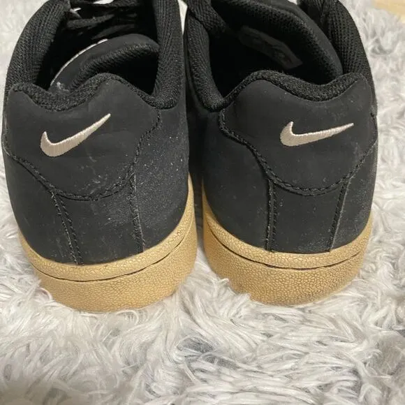 Nike men black/White ✔️court low tops leather casual shoes