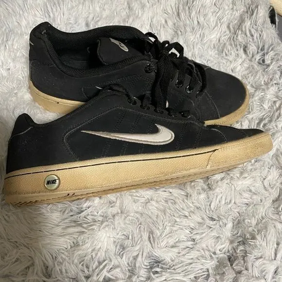 Nike men black/White ✔️court low tops leather casual shoes