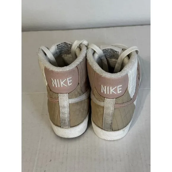 NIKE Toasty Women's Shoes High-tops Size 6.5