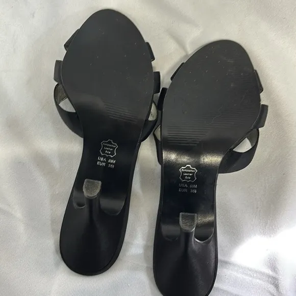 Nina Ricci The touch of Nina kitten heals blk silver jeweled slip on heel shoes