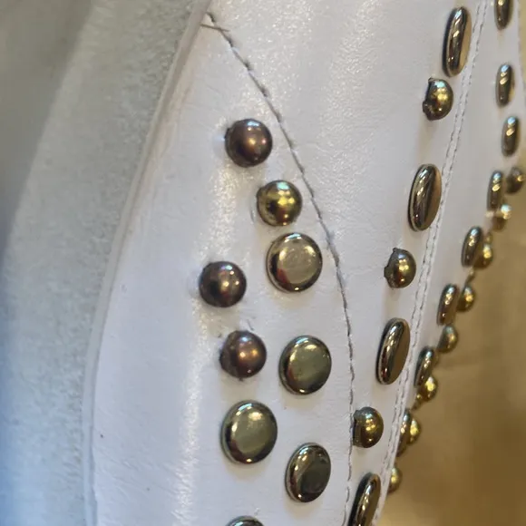 NWB Encore Fiesso LEATHER WHITE GOLD dress Shoe STUD FI6699 fashion flashy