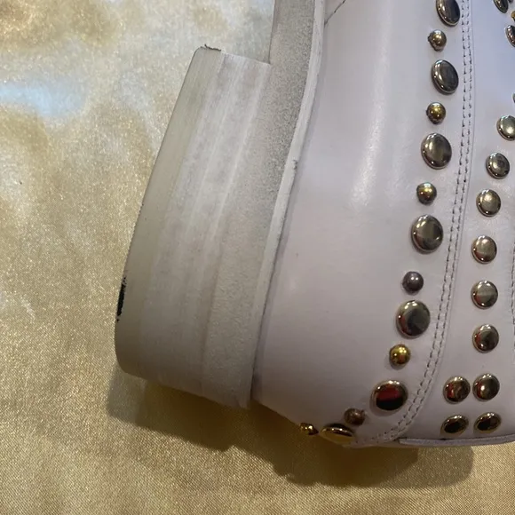 NWB Encore Fiesso LEATHER WHITE GOLD dress Shoe STUD FI6699 fashion flashy