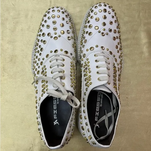 NWB Encore Fiesso LEATHER WHITE GOLD dress Shoe STUD FI6699 fashion flashy
