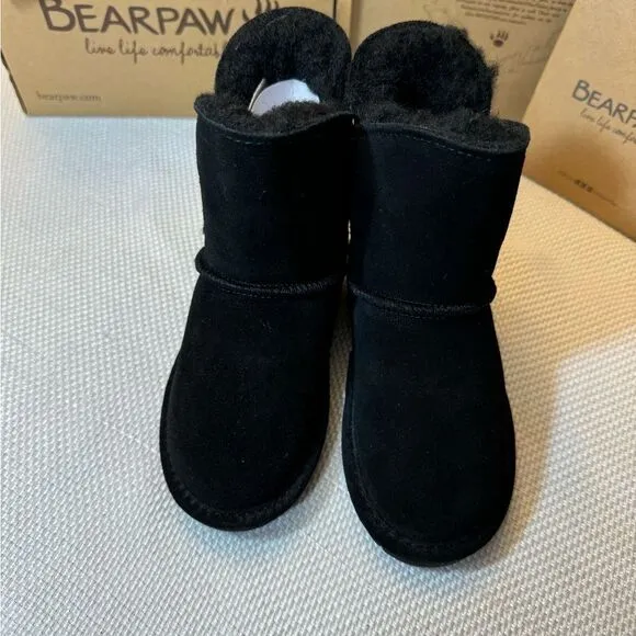 NWT Bearpaw Rosaline toddler boots cowhide suede exterior wool blend interior