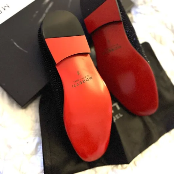 NWT —🔥🔥Black Slip-On Loafers with Plush Finish