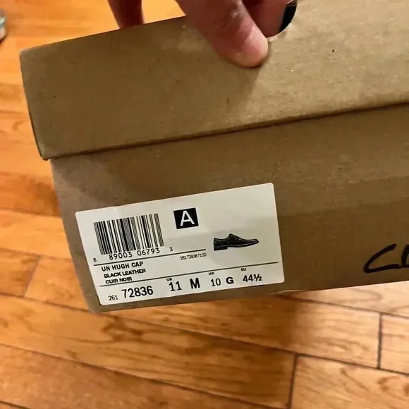 NWT CLARKS Men shoes size 11