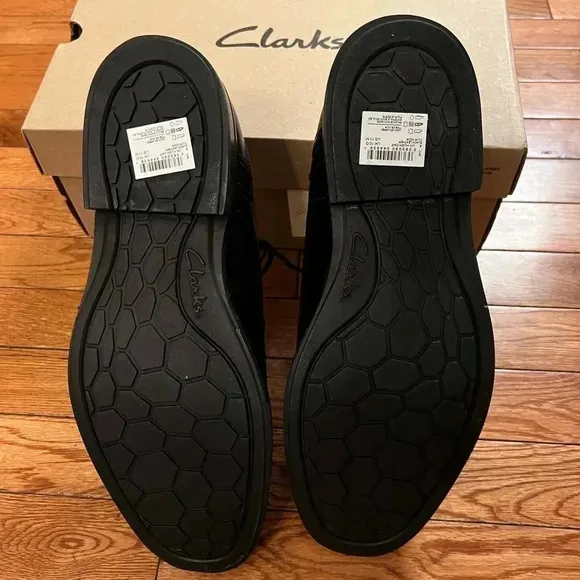 NWT CLARKS Men shoes size 11