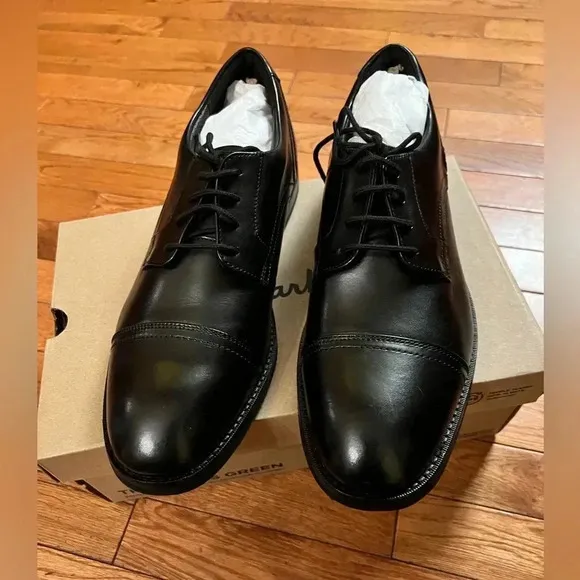 NWT CLARKS Men shoes size 11