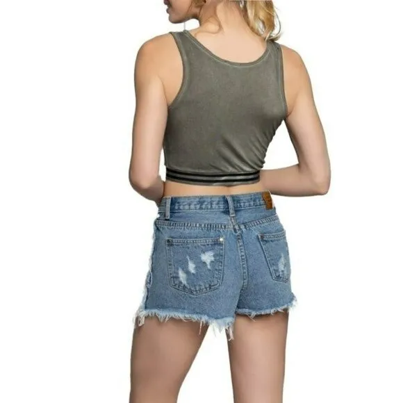 NWT POL Women's High Rise Destructed Frayed Hem Denim Shorts
