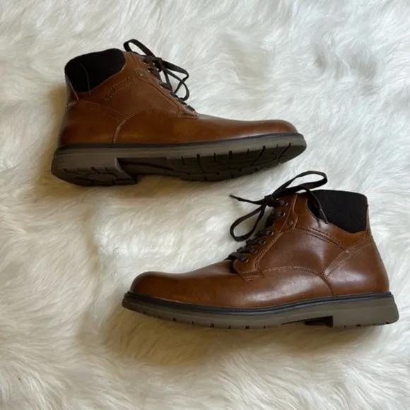 NWT Rush By Gordon Rush Lace up Brown Boots Size 12