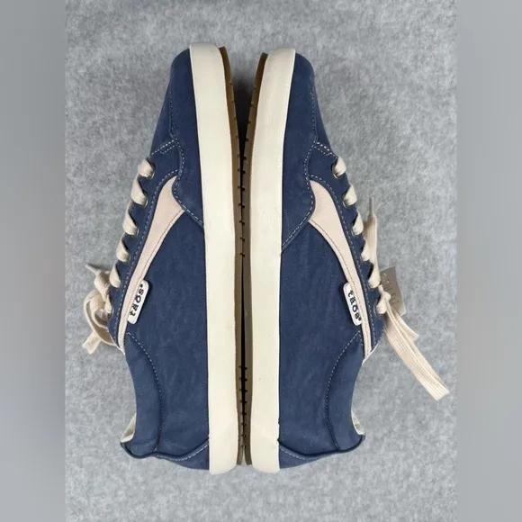 NWT Taos Women’s Shooting Star Shoes-Size: 8-Color: Indigo/Beige